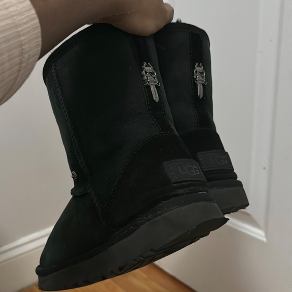 CHROME HEARTS X UGG - Picture 2 of 2